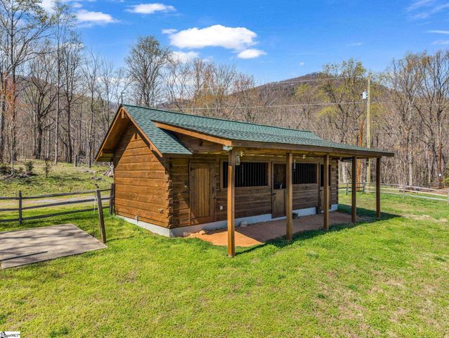 175 Pink Campbell Road, Landrum, SC 29356