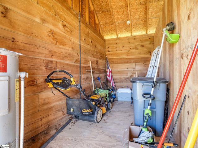 175 Pink Campbell Road, Landrum, SC 29356