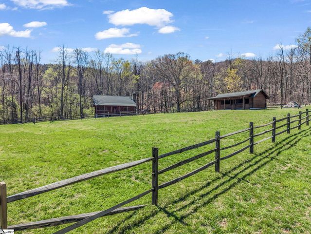 175 Pink Campbell Road, Landrum, SC 29356