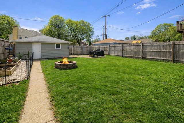 4013 W Forest Home AVENUE, Milwaukee, WI 53215