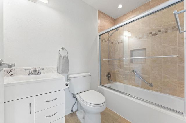 334 Tuscany F, Delray Beach, FL 33446