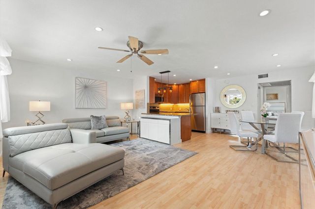 334 Tuscany F, Delray Beach, FL 33446