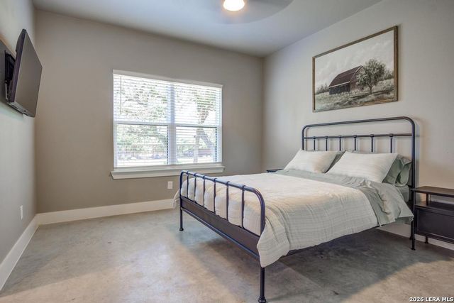 30652 Oakview Rd Apt 6, Bulverde, TX 78163