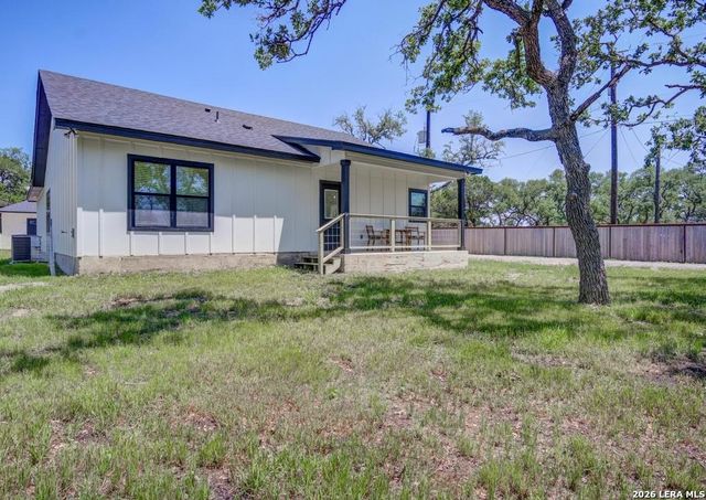 30652 Oakview Rd Apt 6, Bulverde, TX 78163