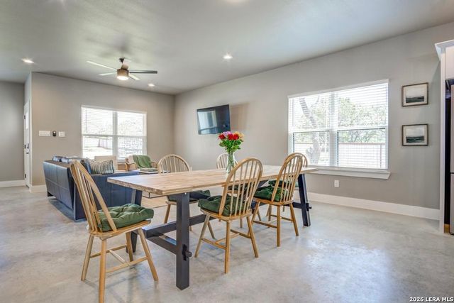 30652 Oakview Rd Apt 6, Bulverde, TX 78163
