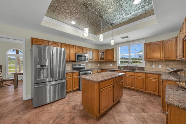 10206 SW Yuma Terrace, Palm City, FL 34990