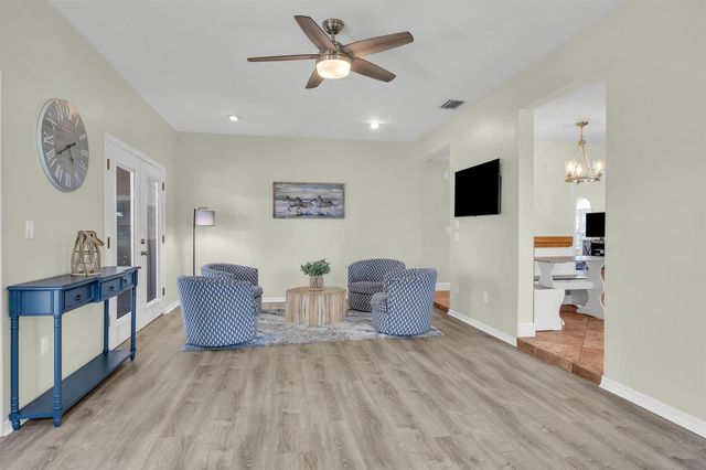 10206 SW Yuma Terrace, Palm City, FL 34990