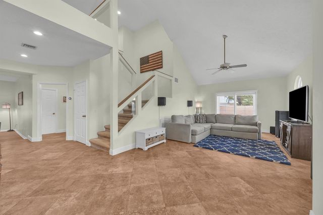 10206 SW Yuma Terrace, Palm City, FL 34990