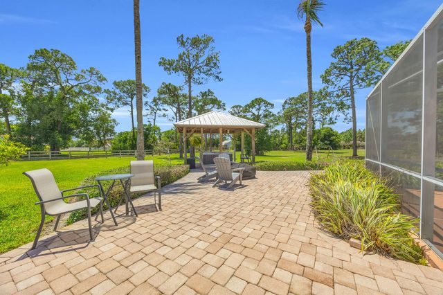 10206 SW Yuma Terrace, Palm City, FL 34990