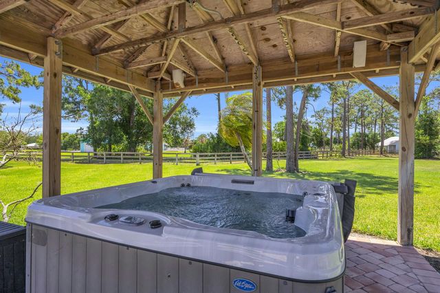 10206 SW Yuma Terrace, Palm City, FL 34990