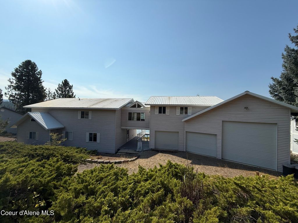 289 Swan Shores, Sagle, ID 83860