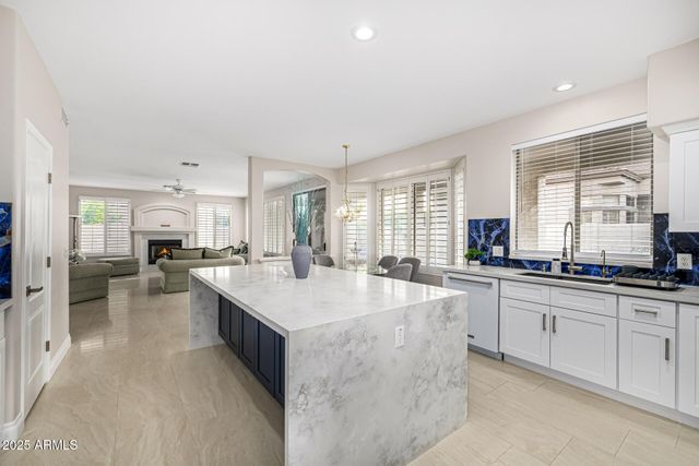 21134 N 69TH Drive, Glendale, AZ 85308