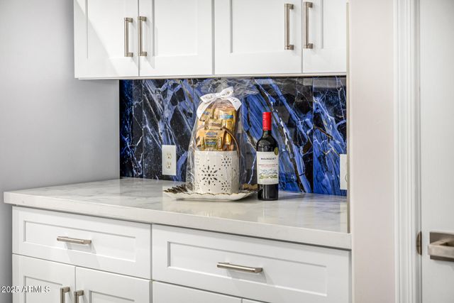 21134 N 69TH Drive, Glendale, AZ 85308