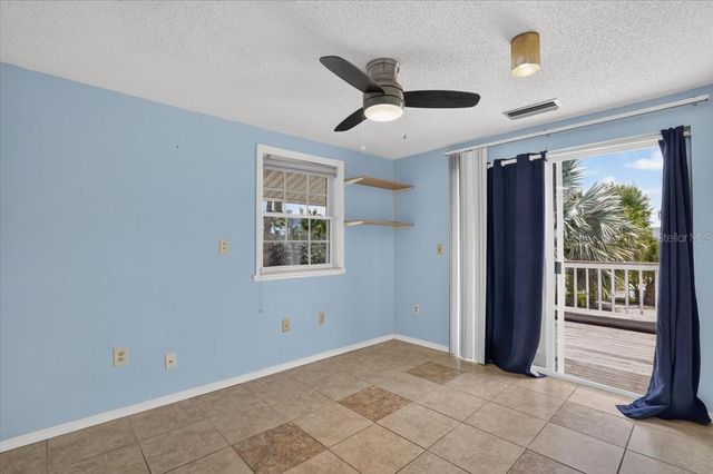 524 SPRING AVENUE, Anna Maria, FL 34216