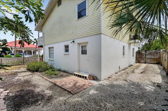 524 SPRING AVENUE, Anna Maria, FL 34216