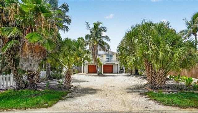 524 SPRING AVENUE, Anna Maria, FL 34216