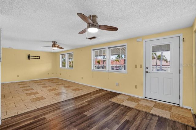 524 SPRING AVENUE, Anna Maria, FL 34216