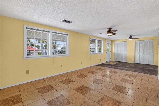 524 SPRING AVENUE, Anna Maria, FL 34216