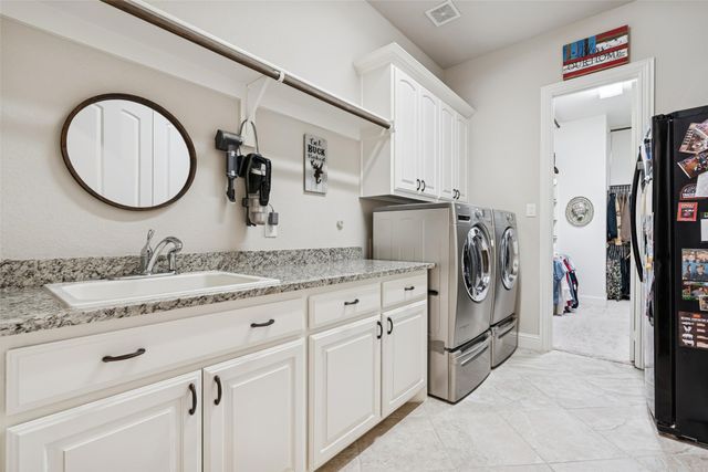 101 Northern Lights Court, Aurora, TX 76078