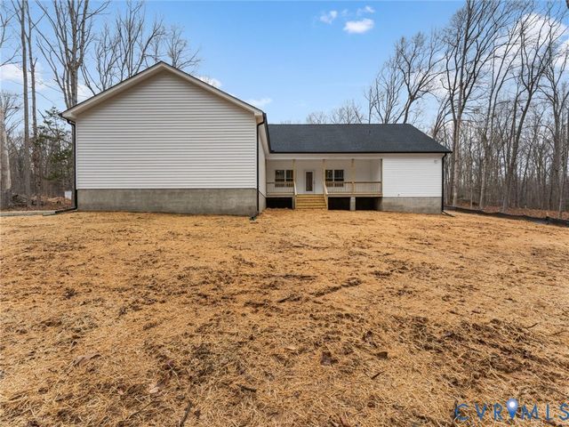 3167 Pineview Dr, Powhatan, VA 23139