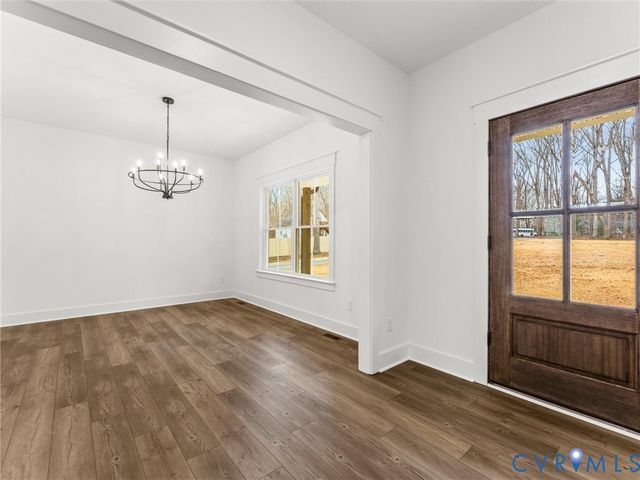 3167 Pineview Dr, Powhatan, VA 23139