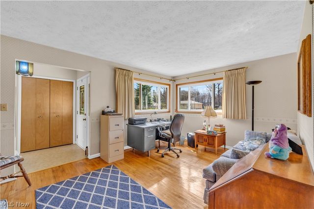 24292 Forestview Drive, Columbia Station, OH 44028