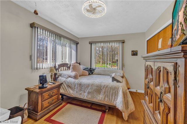 24292 Forestview Drive, Columbia Station, OH 44028