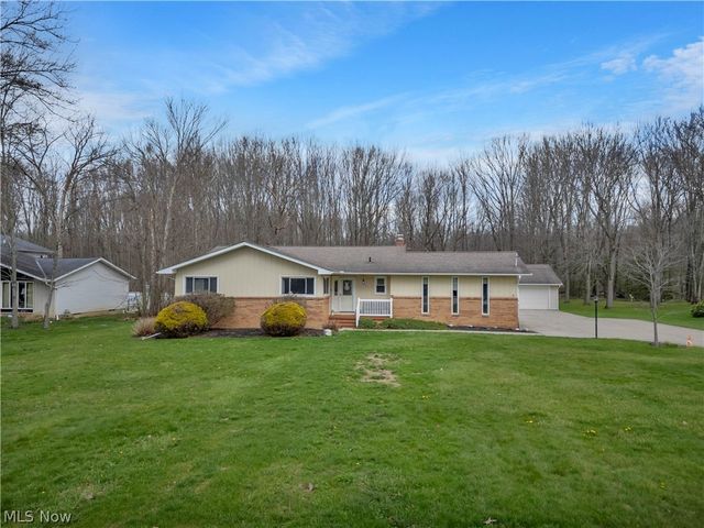 24292 Forestview Drive, Columbia Station, OH 44028