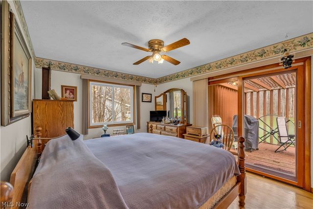 24292 Forestview Drive, Columbia Station, OH 44028