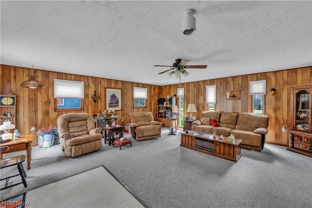 24292 Forestview Drive, Columbia Station, OH 44028