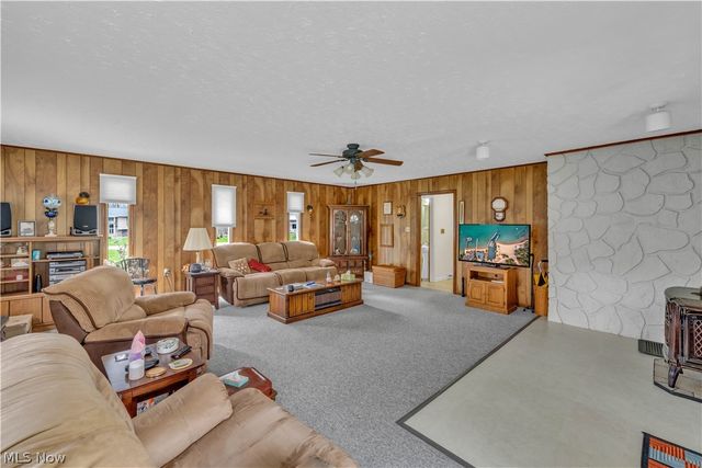 24292 Forestview Drive, Columbia Station, OH 44028