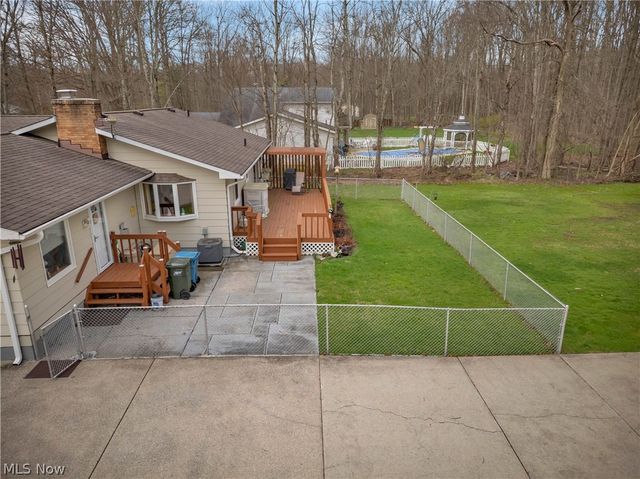 24292 Forestview Drive, Columbia Station, OH 44028