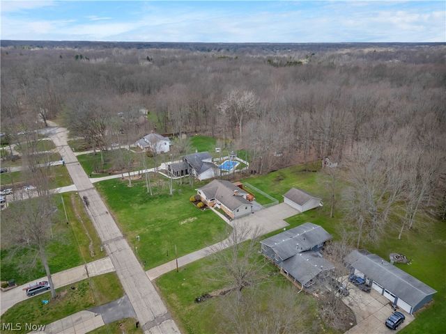 24292 Forestview Drive, Columbia Station, OH 44028