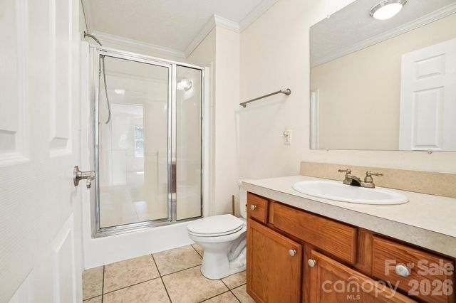 119 E Meadow Lane, Horse Shoe, NC 28742