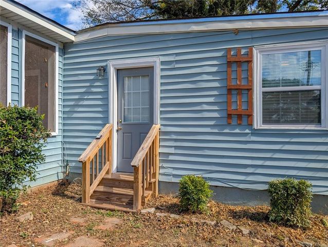 1672 Thornton SW Place, Atlanta, GA 30315