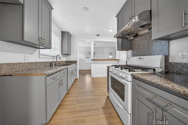 4020 N Woodgrove Avenue, Covina, CA 91722