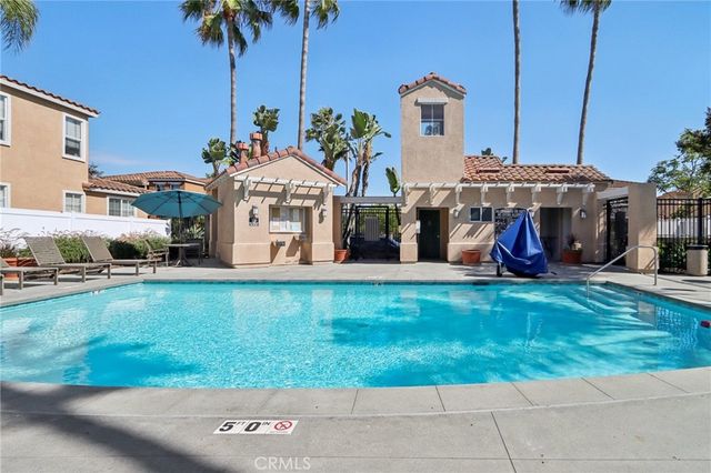 4 Las Flores, Aliso Viejo, CA 92656