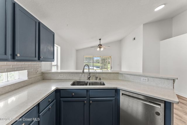 2607 Ventura Circle, Melbourne, FL 32904