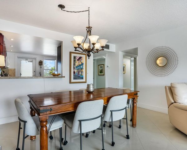 4700 Washington Street 301, Hollywood, FL 33021