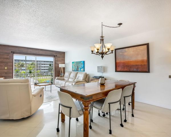 4700 Washington Street 301, Hollywood, FL 33021