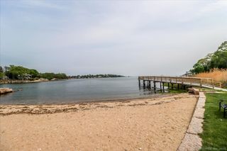 17 Harbour Village F, Branford, CT 06405