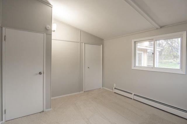 19115 Homestead Circle, Eden Prairie, MN 55346