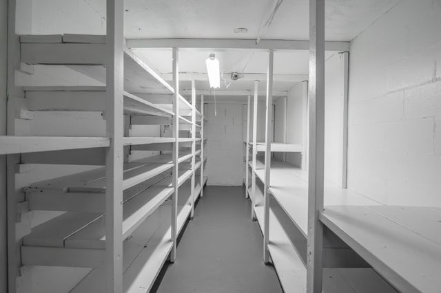 19115 Homestead Circle, Eden Prairie, MN 55346