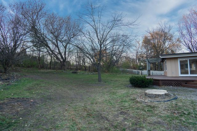 19115 Homestead Circle, Eden Prairie, MN 55346