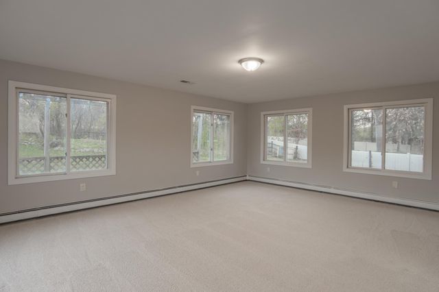 19115 Homestead Circle, Eden Prairie, MN 55346