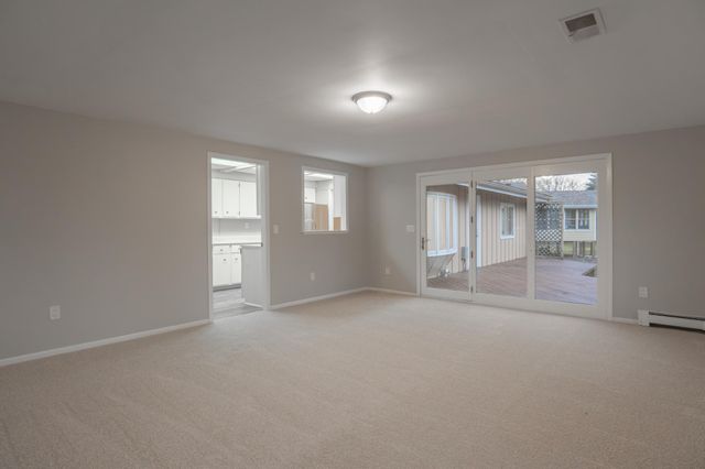 19115 Homestead Circle, Eden Prairie, MN 55346