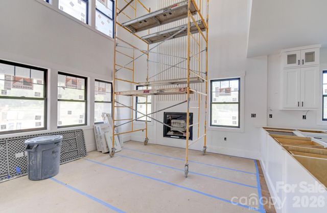 18 S Martha Kate Drive, Hendersonville, NC 28792