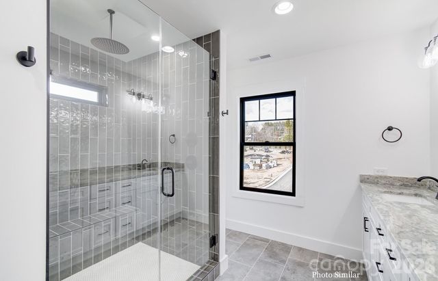 18 S Martha Kate Drive, Hendersonville, NC 28792