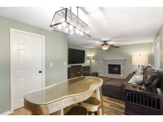 11121 Nw 22ND Ct, Vancouver, WA 98685