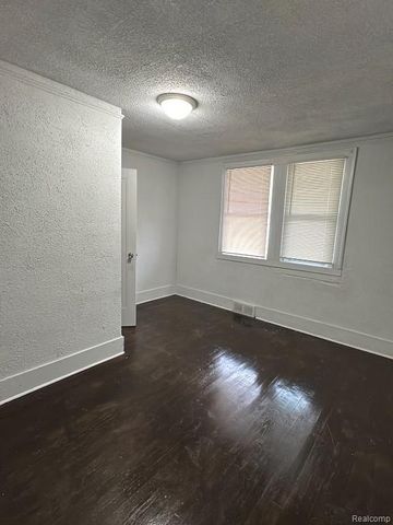 2376 Leslie Street, Detroit, MI 48238